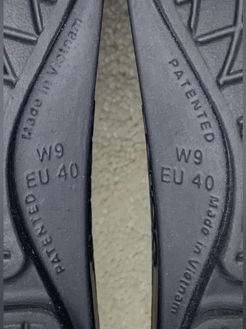 Oofos Oomega  platform flip flops, black, size 9/EU40. Excellent used condition. - Picture 5 of 5